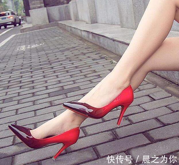 气质 细跟尖头高跟鞋,穿出精美的女人气质,绽放出性感的一面!