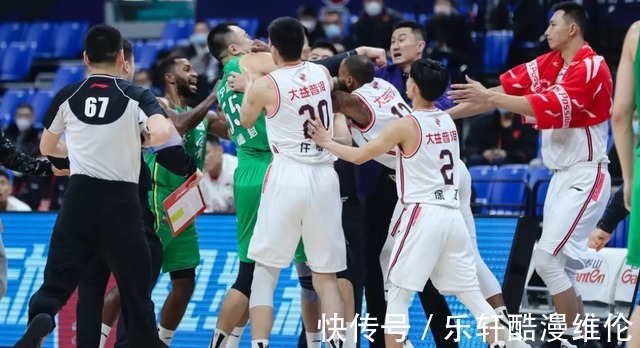 辽粤大战|辽篮更新韩德君伤情!广东球迷评论惹怒众将,付豪狂言要讨回公道