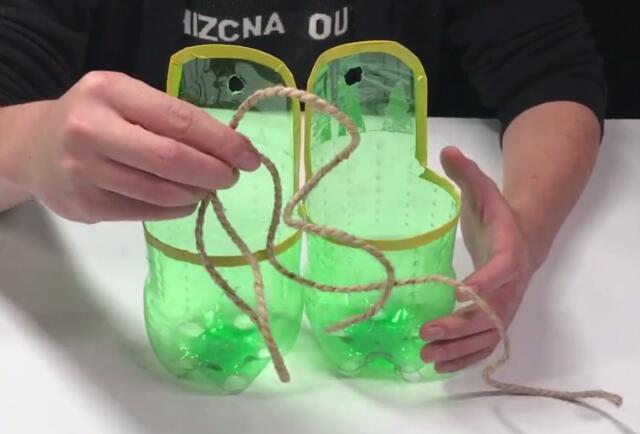 改造|可乐瓶轻松改造一下，放在卫生间里特别实用，家家户户都用的到