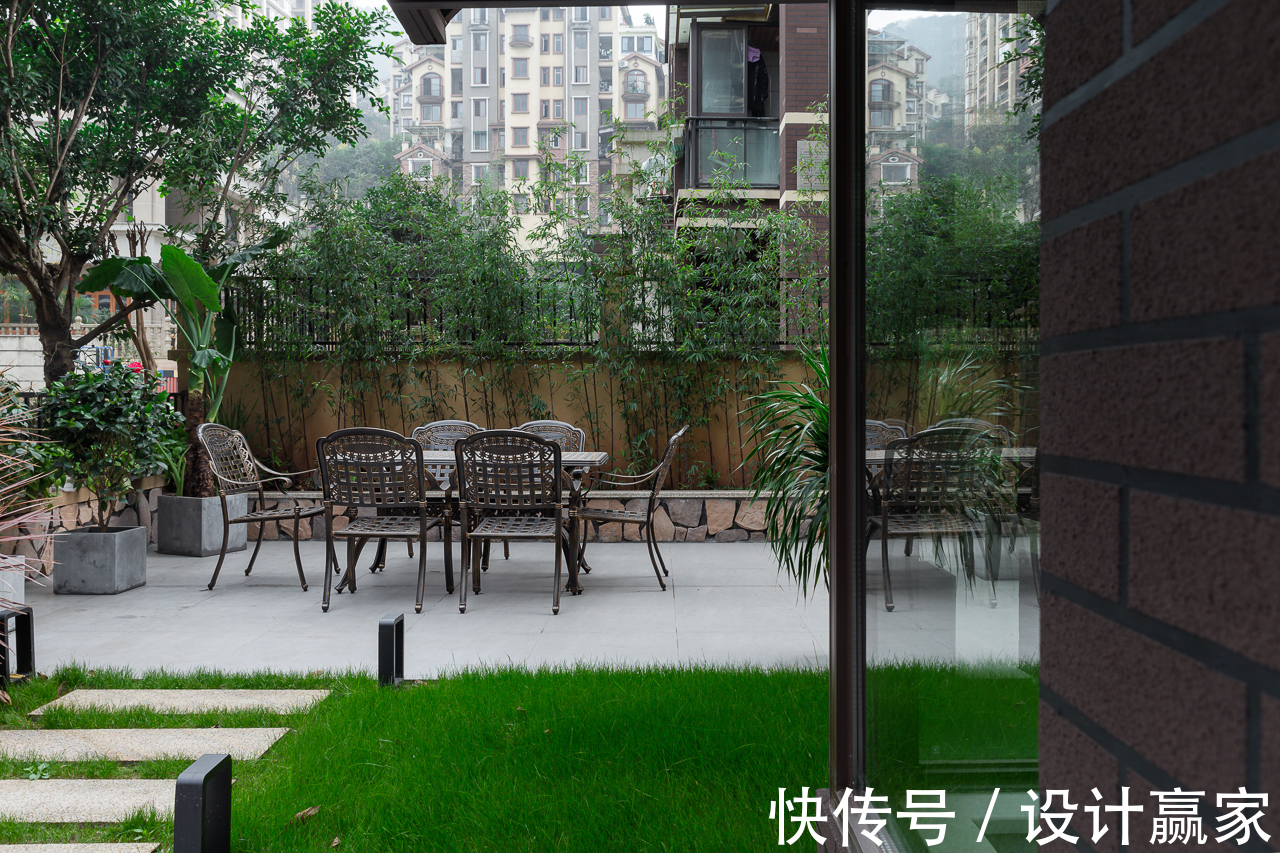 华丽转身|200㎡大平层,“华丽转身”成跃层,户外花园更是人人羡慕