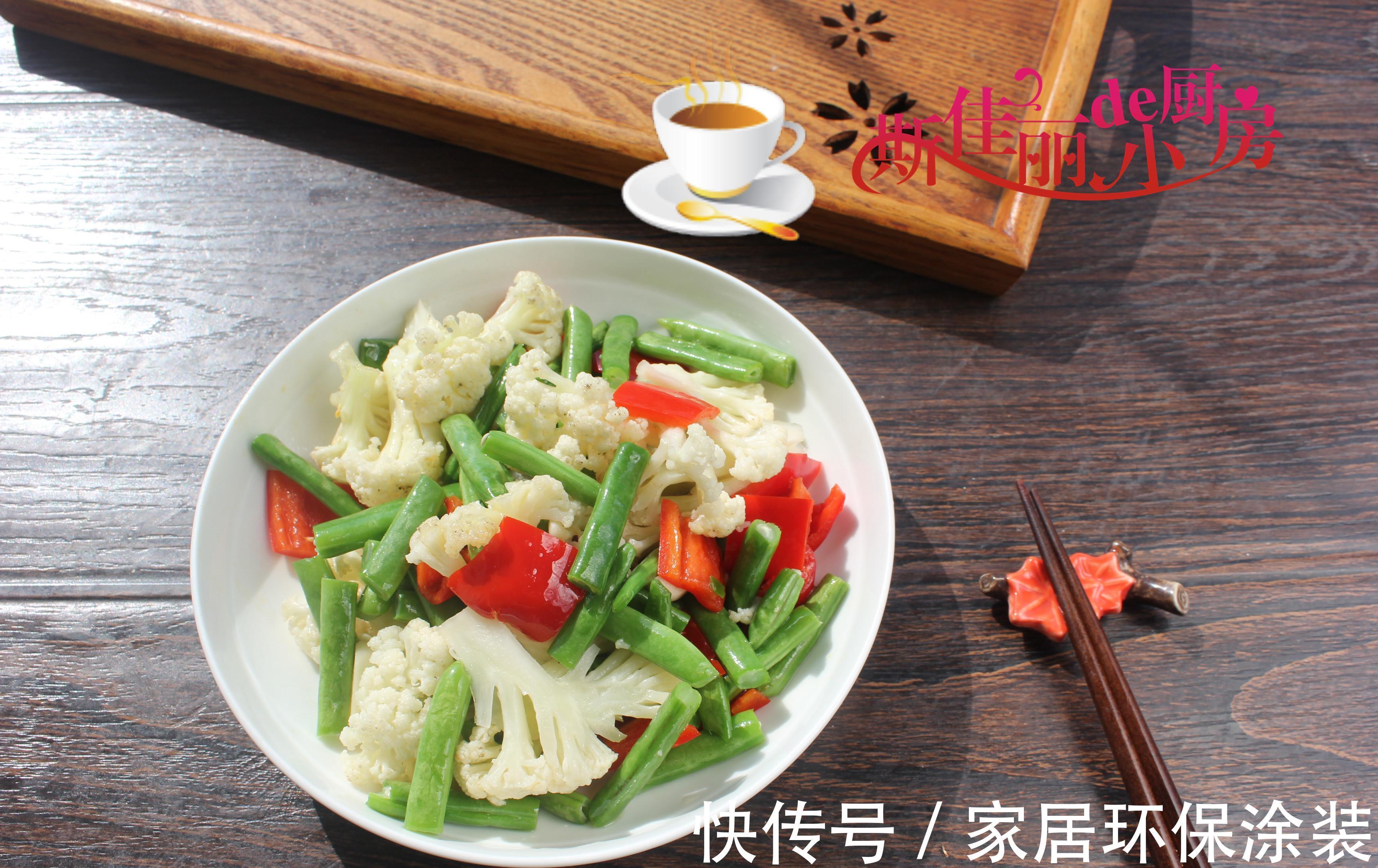 一家三口晚餐,走红朋友圈,实惠美味又营养,网友:会过日子