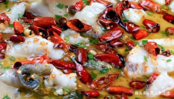 做法特别简单，好吃开胃，学会了在家也能吃出饭店做的味道