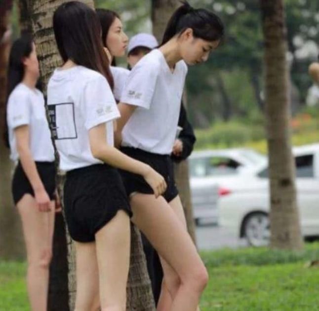 青春期|女孩子“停止长高”的3信号,若你全收到,身高8成已“定格”!