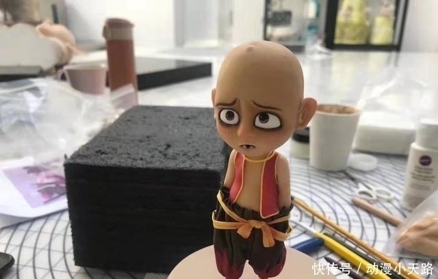 敖丙$原来蛋糕可以这么美！从哪吒、敖丙到魏无羡，你最想带哪款回家？