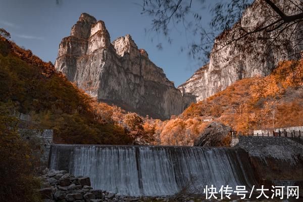 层林|河南：太行山层林尽染 游人乐享秋趣