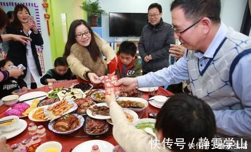 孩子|压岁钱是大年三十给孩子,还是大年初一给?讲究大着呢别给错了