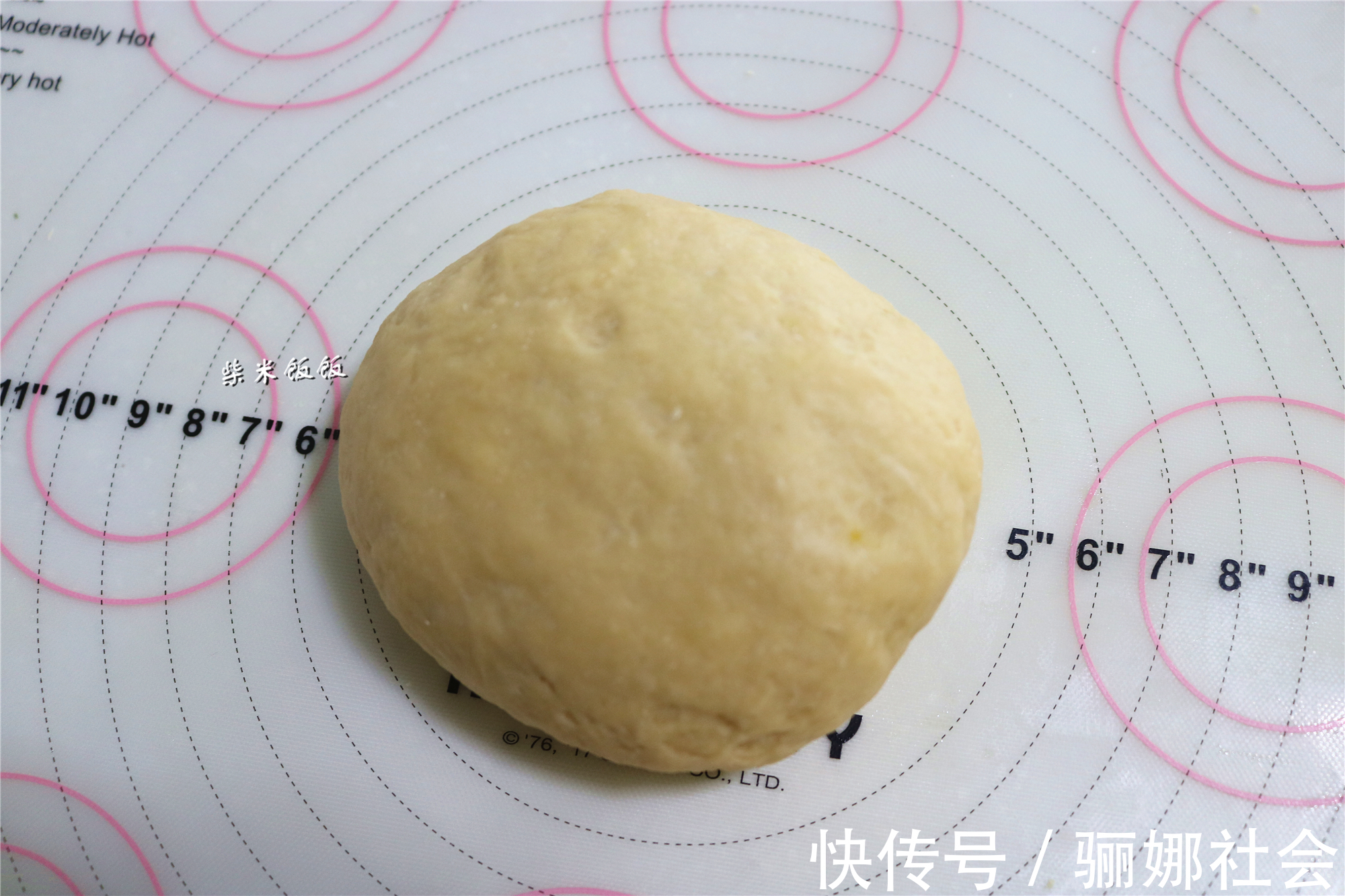 筋道|这个面包不用烤,蒸一蒸就可以,香软又筋道,夏天吃特别好