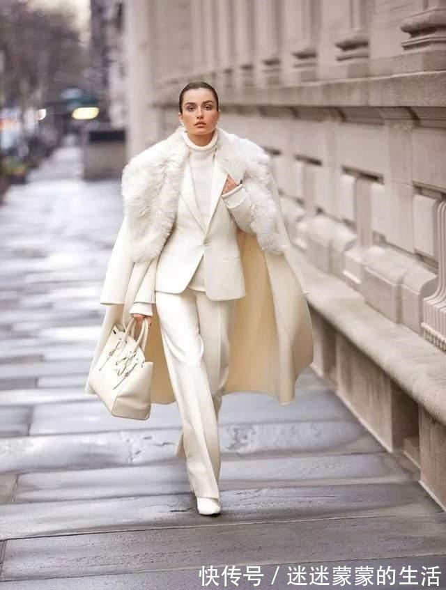 白色 怎么办到的,仅用经典白完胜五颜六色的穿搭!好看的人都爱穿白色!