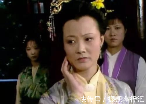 马氏!秦可卿刚死尤氏为何突然病了?答案在秦可卿换衣服的尴尬举动里