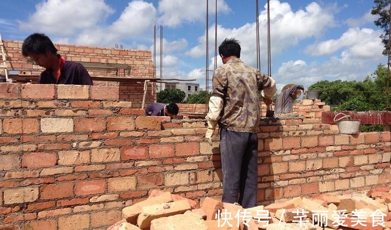 农村|农村盖房时,“现浇板”和“预制板”到底哪个好?看完后不再困惑