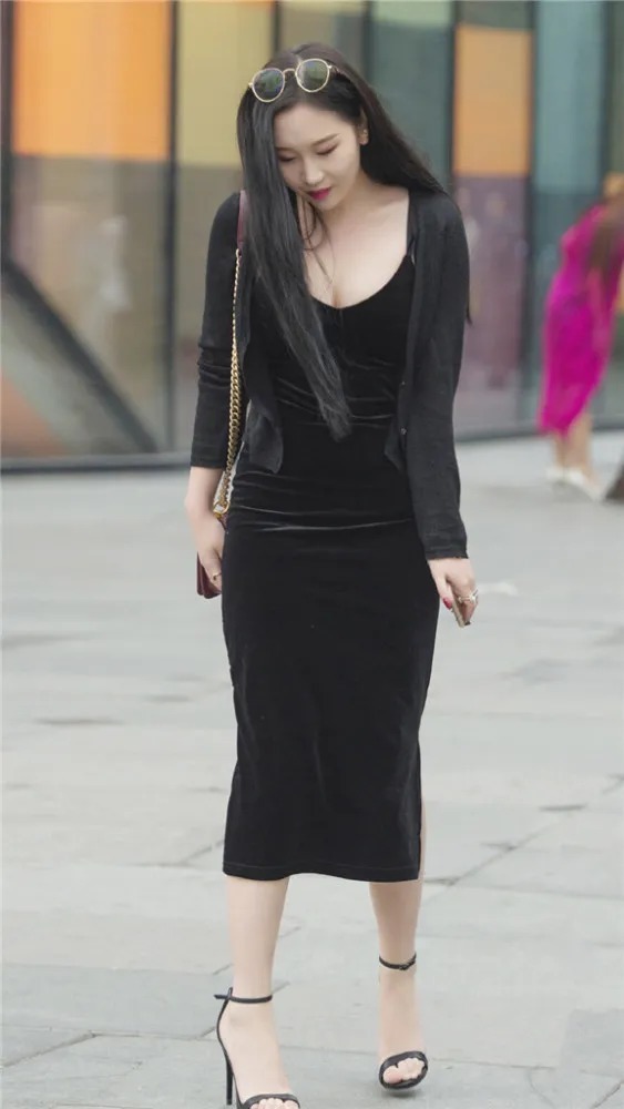 街拍: 旗袍元素与现代元素相融合,温婉大气的同时又时尚靓丽