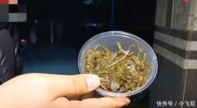 美团外卖|男子点外卖,打开餐盒顿时没了胃口,商家送错了