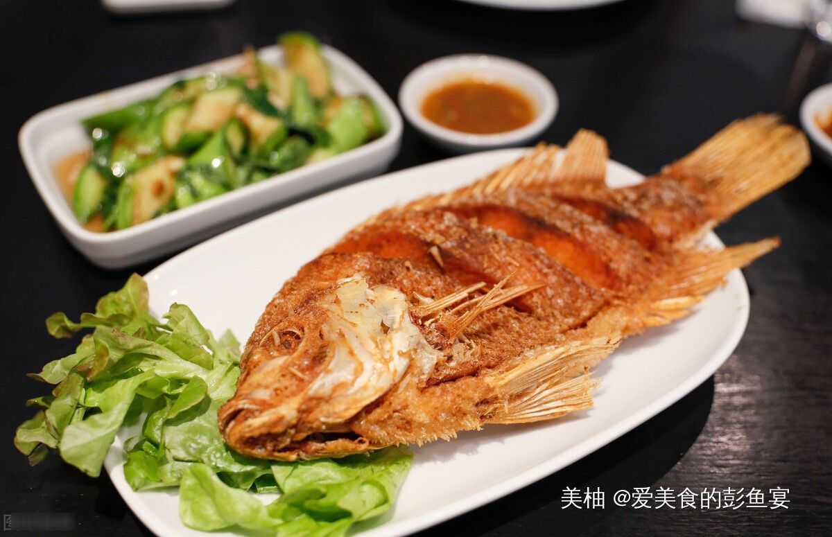 饭店大厨炸鱼的秘方，外酥肉嫩，不吸油不腥气，吃着太香了