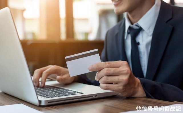 商家|快递起步价10元，电商却总是做9.9包邮的活动，他们亏不亏？