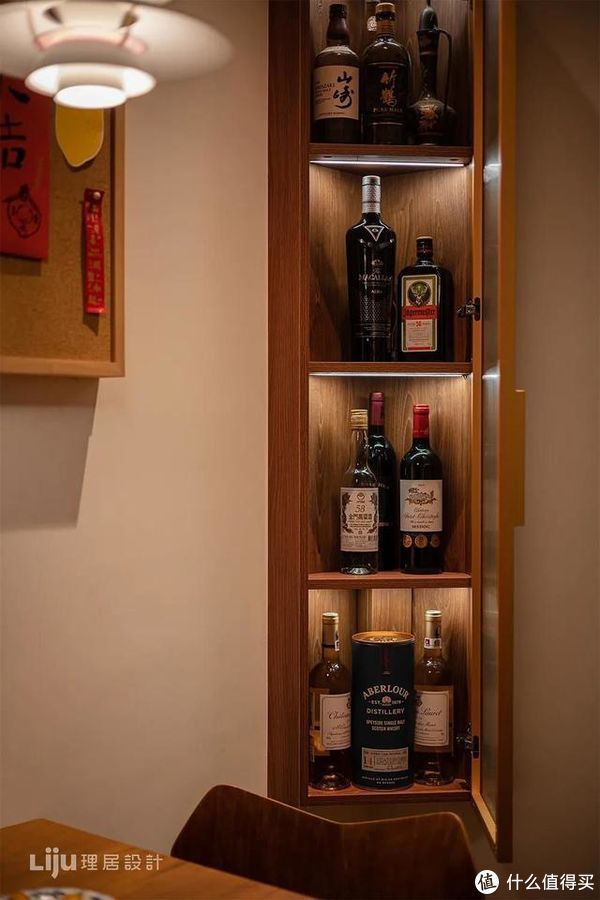 楼房|二手一楼房庭院惨遭荒废,原房东看到改造效果:早知道再加30万也不卖