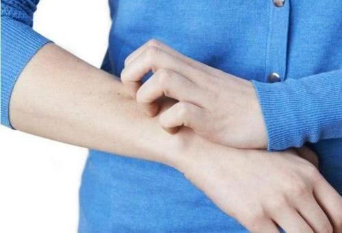 血糖升高|糖尿病人睡觉时，若出现3个异常，可能是血糖偏高，该控制血糖了