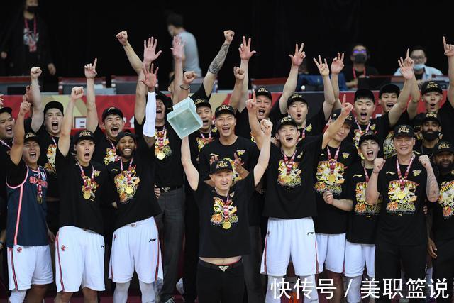 阿迪达斯|大反转!CBA胡明轩签约是迫于无奈,不会解约,中国篮协不会处罚