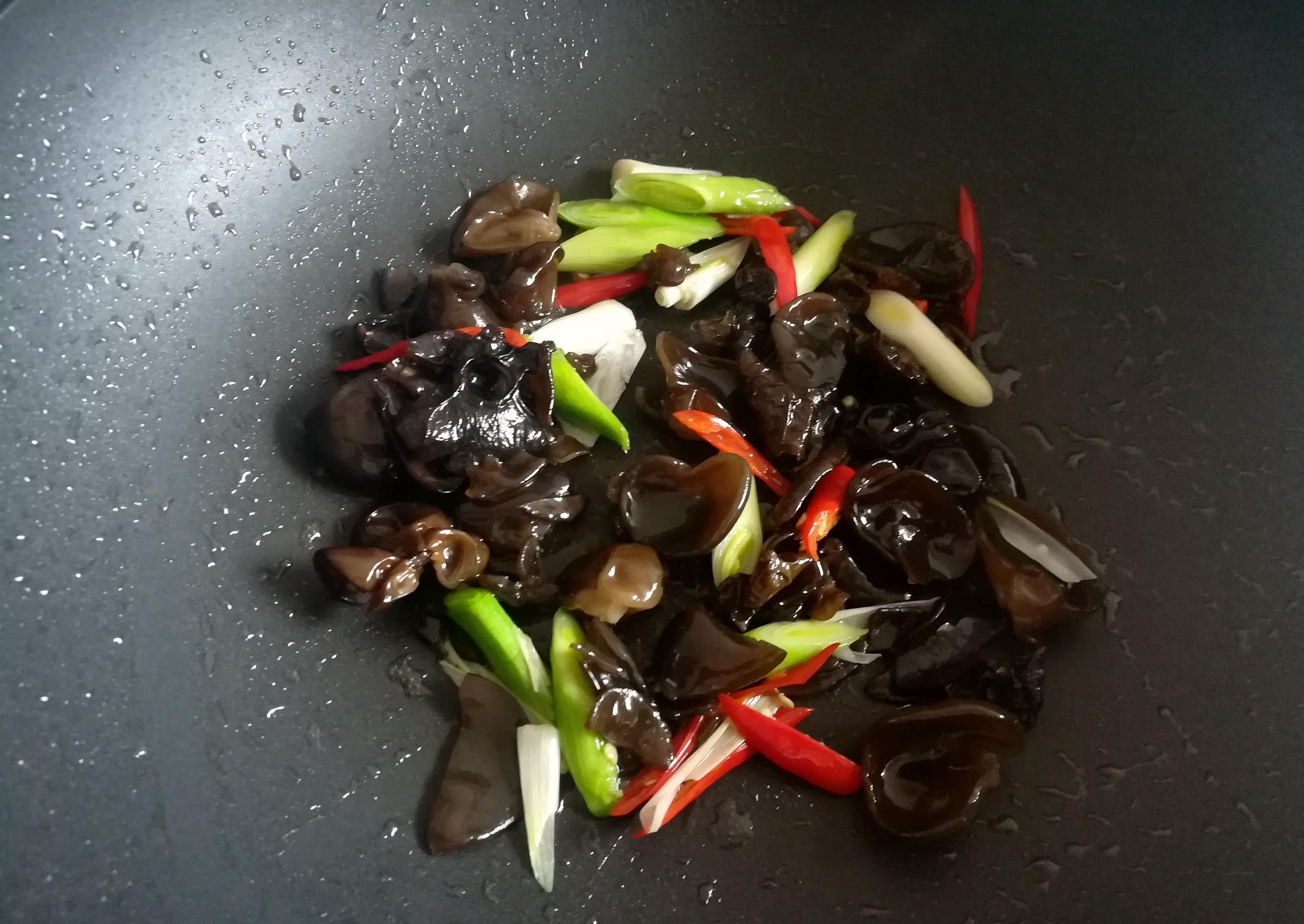 三角豆腐|煎豆腐有技巧,学会一个小动作,豆腐不碎不粘锅,营养又好吃