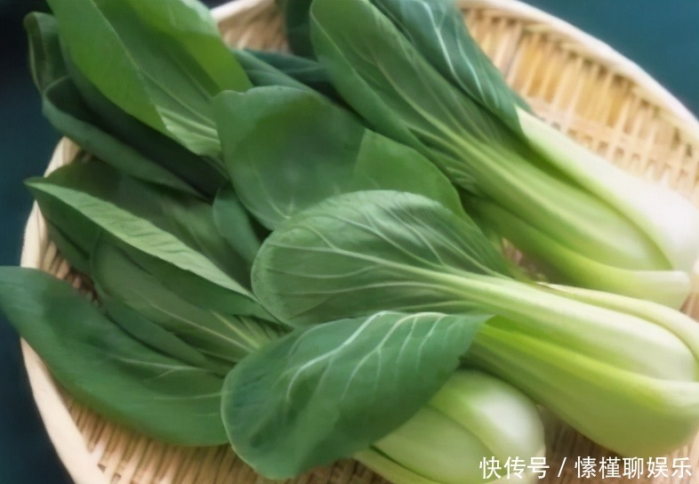 女性养生不妨常吃3种食物,排毒清肠,降压减脂,预防血管疾病!