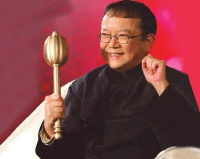 王刚错砸2亿古董，节目因此停播，后来事情怎么解决的？