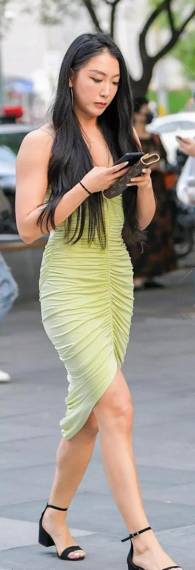 修身 裙摆不要太别致，修身效果太好，将展示您自己的魅力