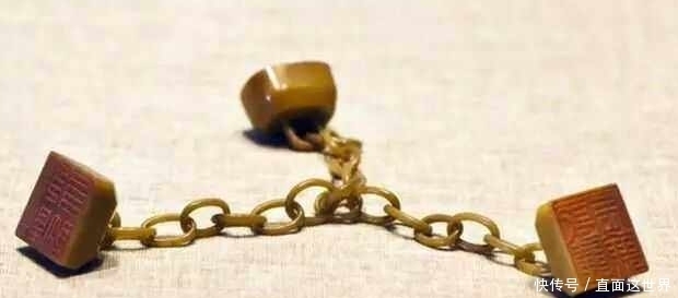 溥仪从故宫运走许国国宝,这件国宝被他缝在棉衣里20多年不离身