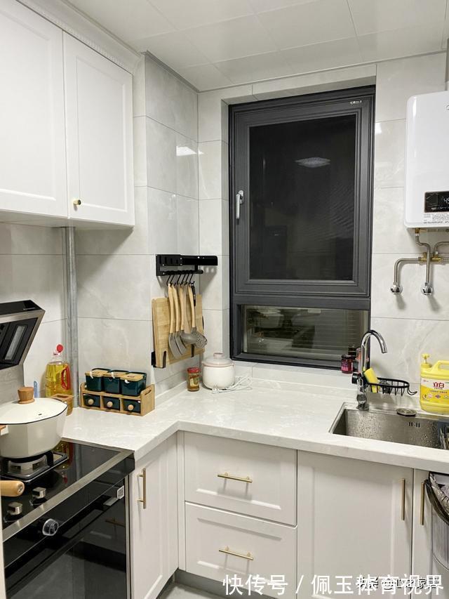 收纳|107㎡的家装风格选择了白色系,简单干净现代时尚,就是不耐脏