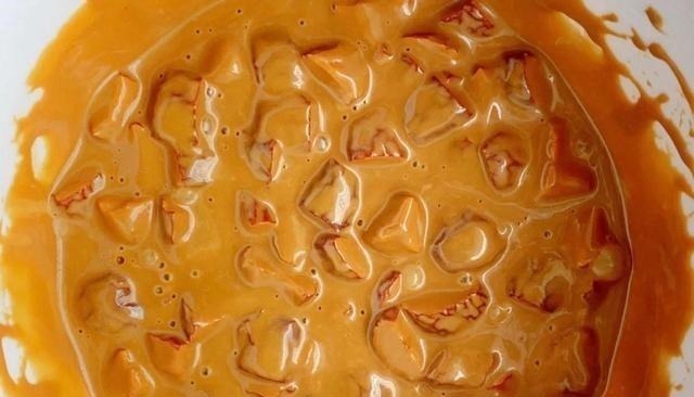 一道自制的红糖糯米糕，软糯香甜，甜点制作可没你们想的那么复杂！