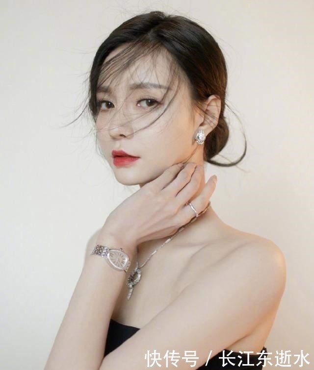 口红|这三种唇形的女人,颜值一般都不低,尤其第一个,特别有亲和力