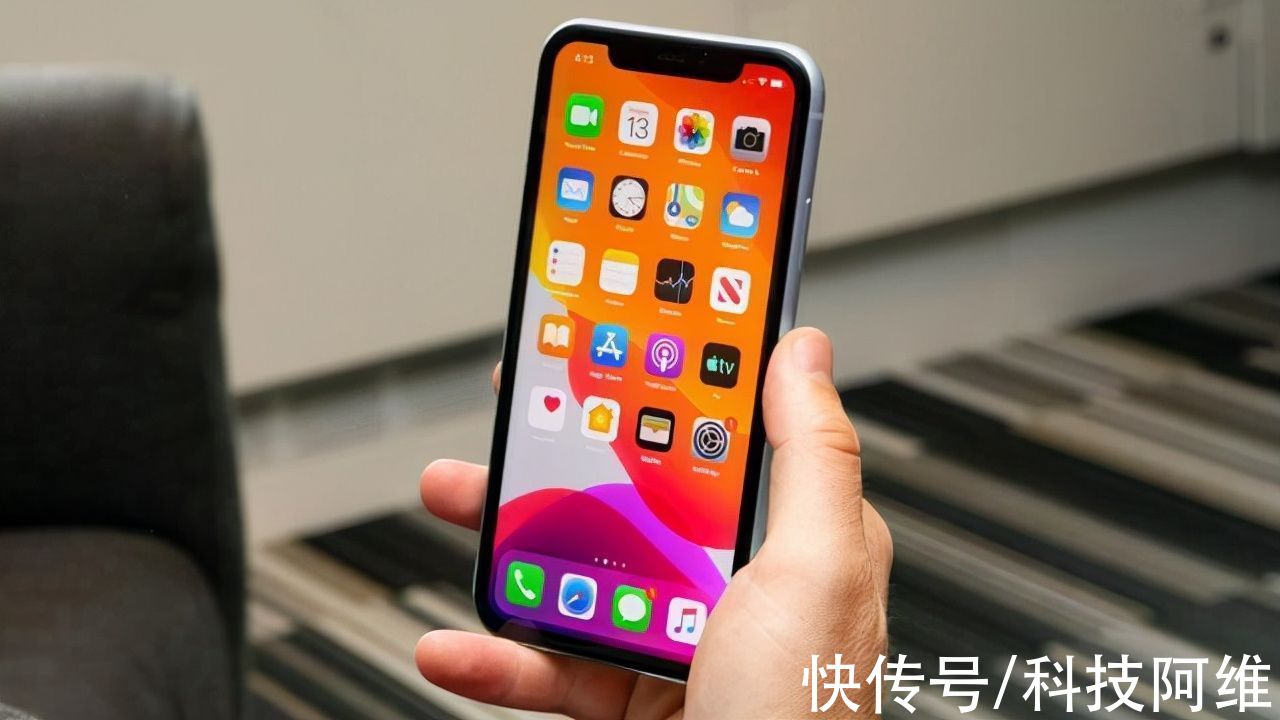 防水|从5499元跌至3964元，苹果A13+IP68防水，经典iPhone重回低价