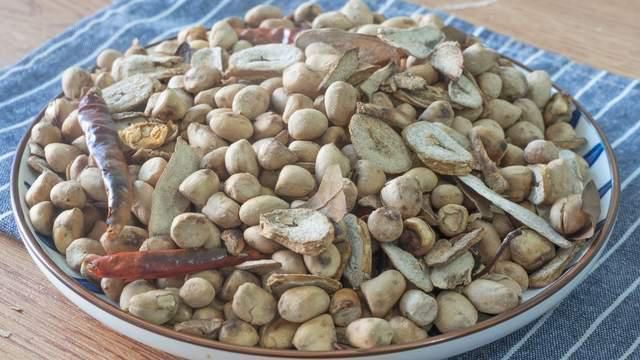  必备|4款花生米做法，下酒与当作小零食都不错，好吃不上火，家宴必备