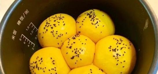 大厨教你做懒人面包，记住这几步，不用烤箱也能做出来