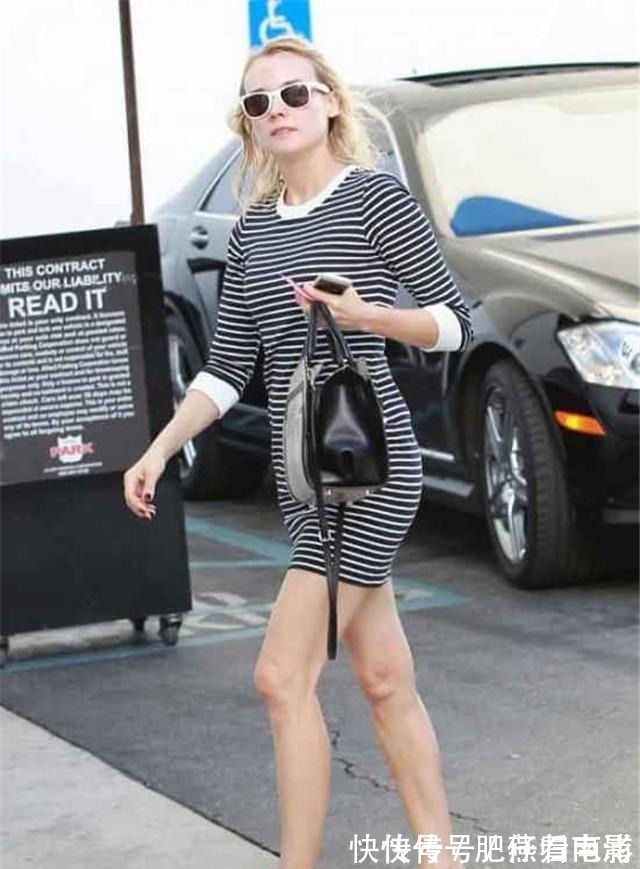 时尚 小白鞋已经失宠了,今年流行“1+1鞋”,时尚显高,明星都上头了!