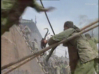 |搞笑GIF:在我们这,估计你一车西瓜是保不住了