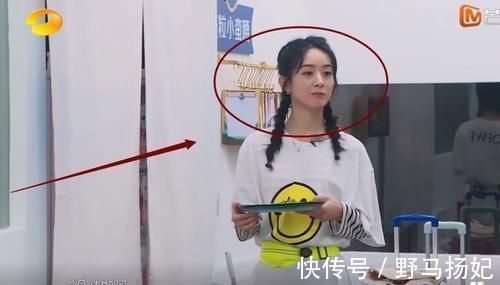 赵丽颖嫌大厨墨迹,生气回房间,小声嘟囔却被录下来真不敢相信