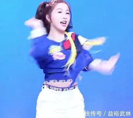 学员|有种差别叫青你2打光,上官喜爱组皮肤黝黑,虞书欣组像开了十级美颜