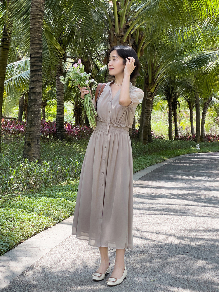 知性|简约利落的通勤穿搭示范,雪纺衬衫配半身裙温柔简约,知性大方