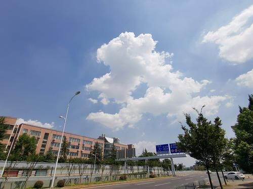 差房子|买房牢记“7字”真言：买中、买边、不买三，基本不会买到差房子