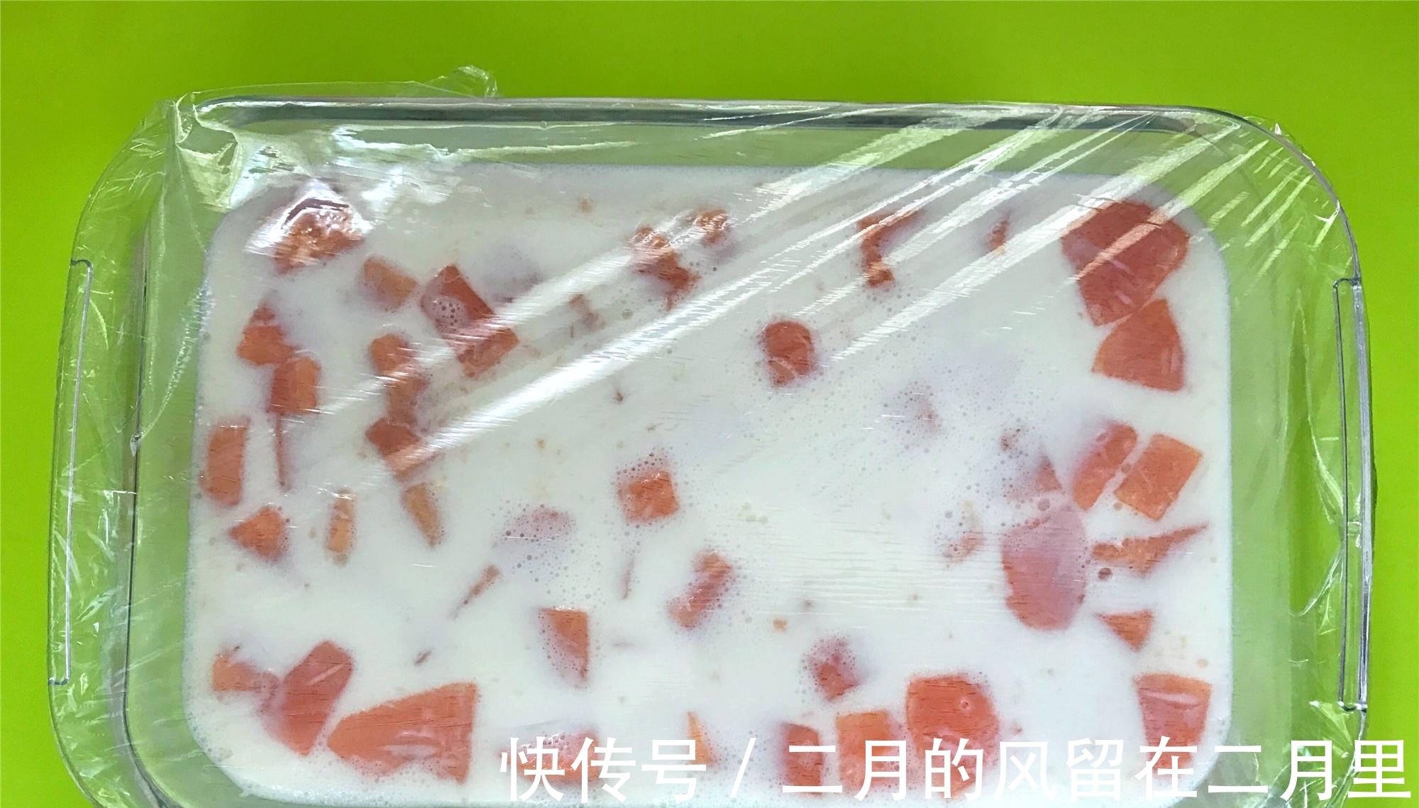 不用烤箱不用蒸,教你做好吃的小甜品,香甜滑嫩,一口一个停不下