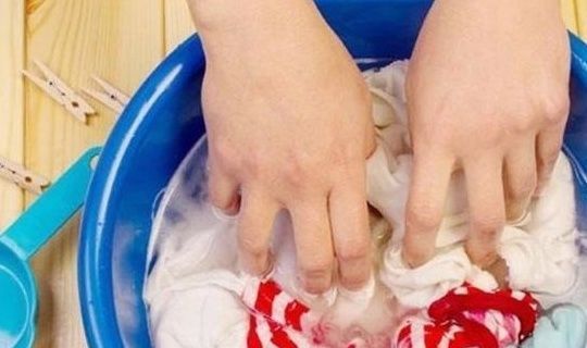 内裤上有黄色,怎么洗都洗不掉,是什么原因?答案或许超乎你想象