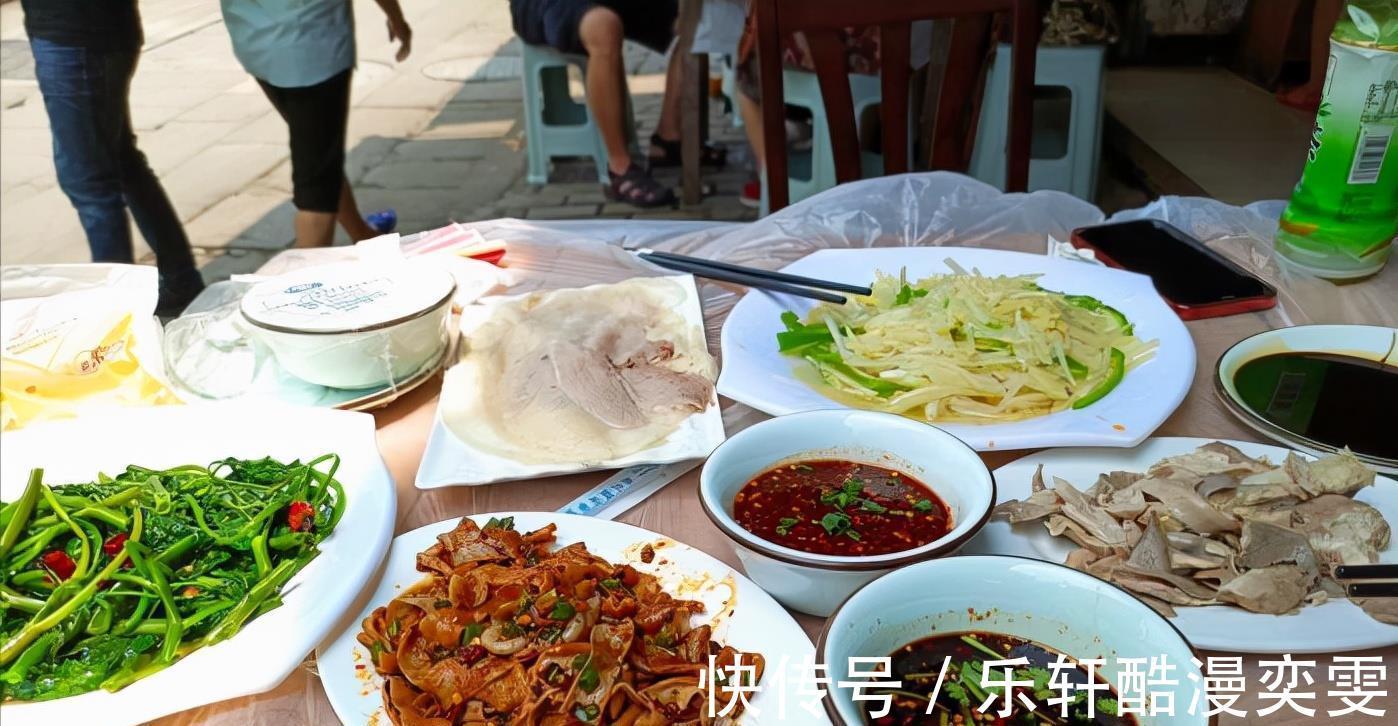 四川|四川古镇上的非遗小吃,48元一份全是肉,来吃的全是外地人