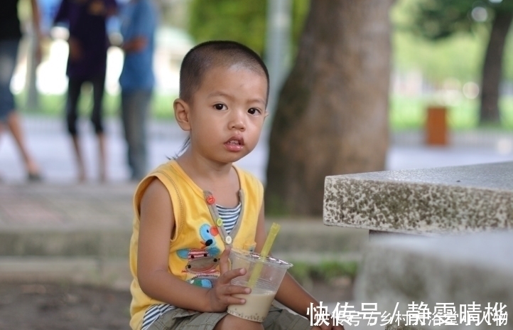 奶茶|这3种饮品，就算孩子死缠烂打，家长也不要轻易给孩子，危害太大