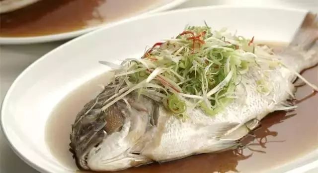 32道菜肴,妥妥的美味,有味道、有食欲,家人吃的很满足