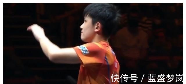 独苗|恭喜张本智和,3-0完胜,日本队独苗淘汰世界冠军,大喊大叫庆!