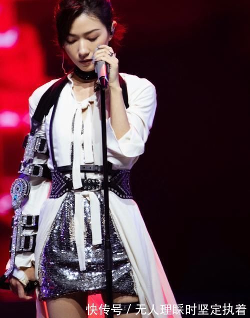 寧?kù)o|《浪姐2》已確認(rèn)嘉賓名單,上一季有寧?kù)o,這一季有她