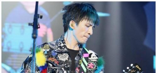 亮点|《脱口秀大会》第四季,不仅选手和导师没有亮点,还把罗永浩坑了