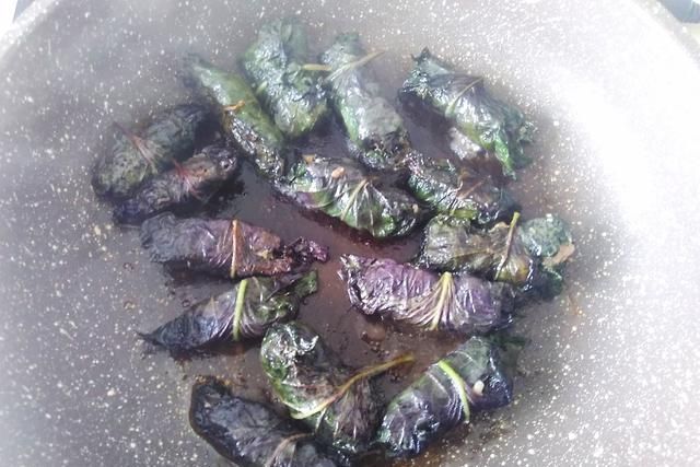 独特|独特的野菜香味,和肉这样搭配做成一道美食,香味闻到都流口水