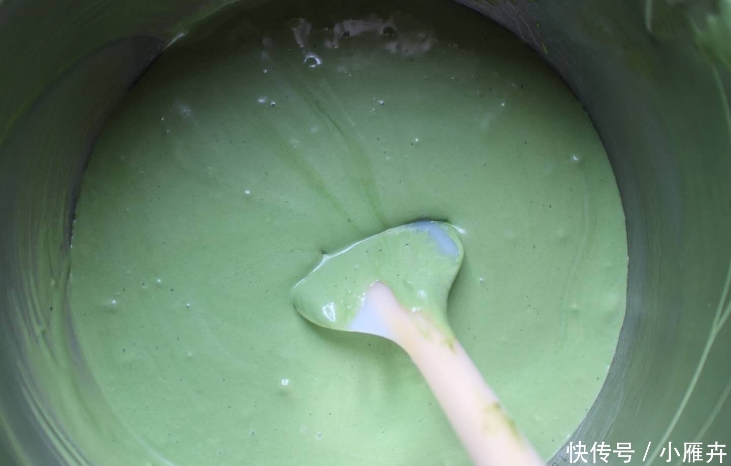 教你自制懒人雪糕，简单易做，口感浓郁无冰渣，比买的好吃多了