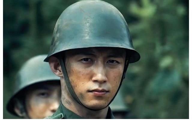 《王牌部队》开播:黄景瑜搞笑,肖战严肃,钟楚曦一次搭档两帅哥