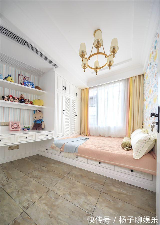 书桌|家里装了个榻榻米,漂亮又实用,邻居一看也跟着装了一个!